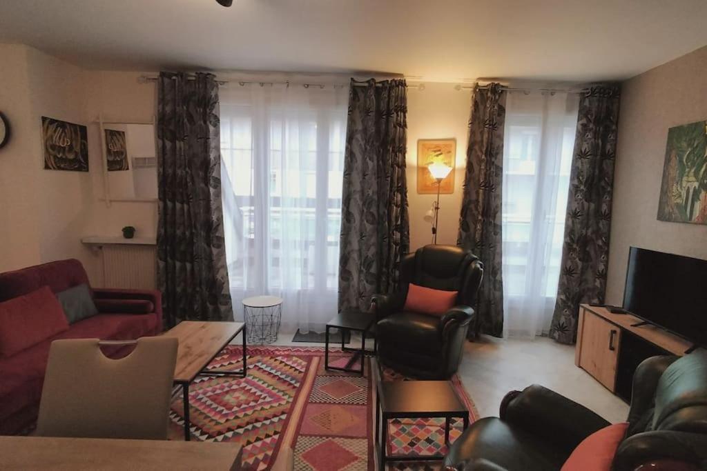 Spacious Flat Close To The Railway Station Troyes Dış mekan fotoğraf