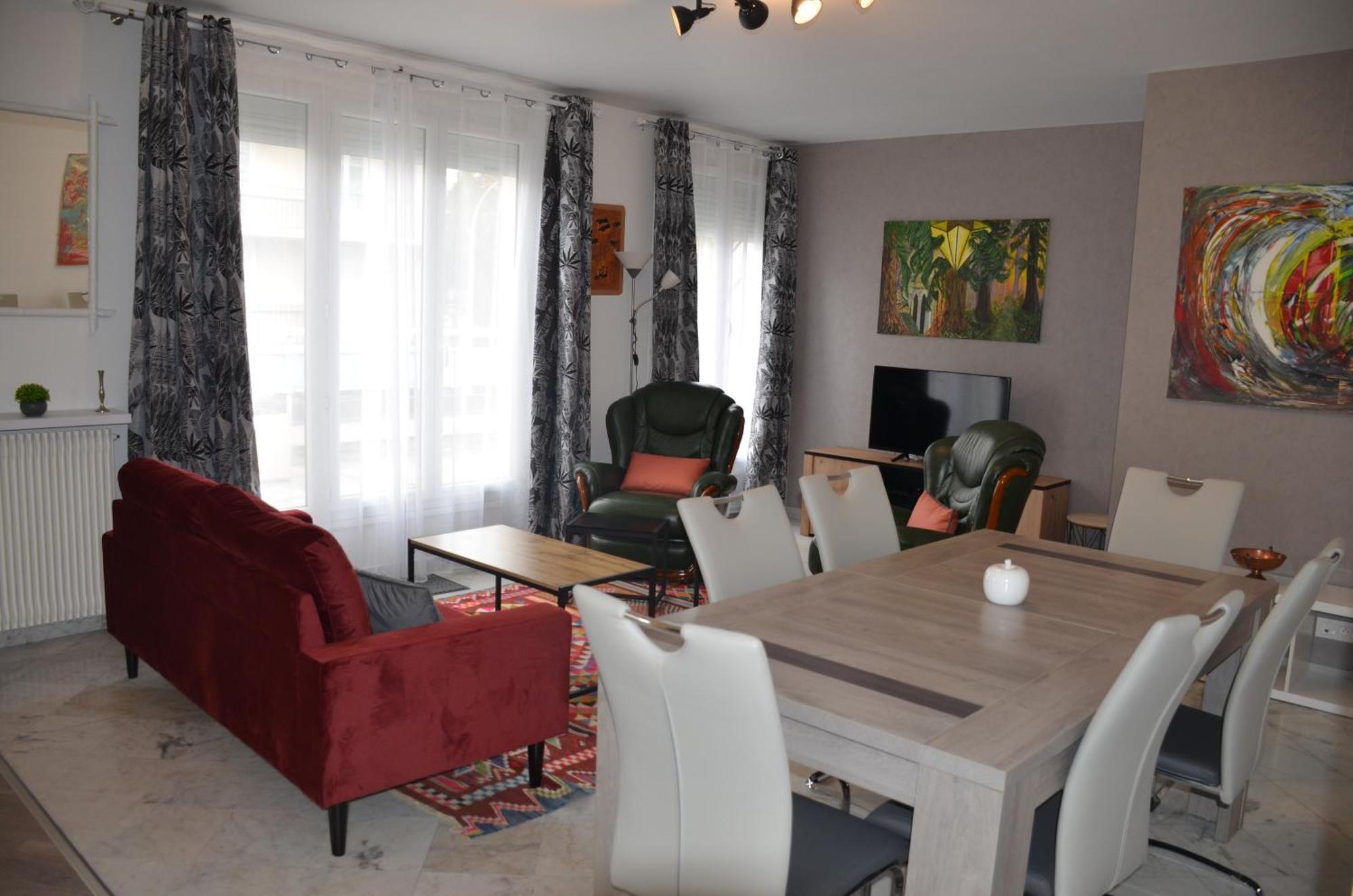 Spacious Flat Close To The Railway Station Troyes Oda fotoğraf