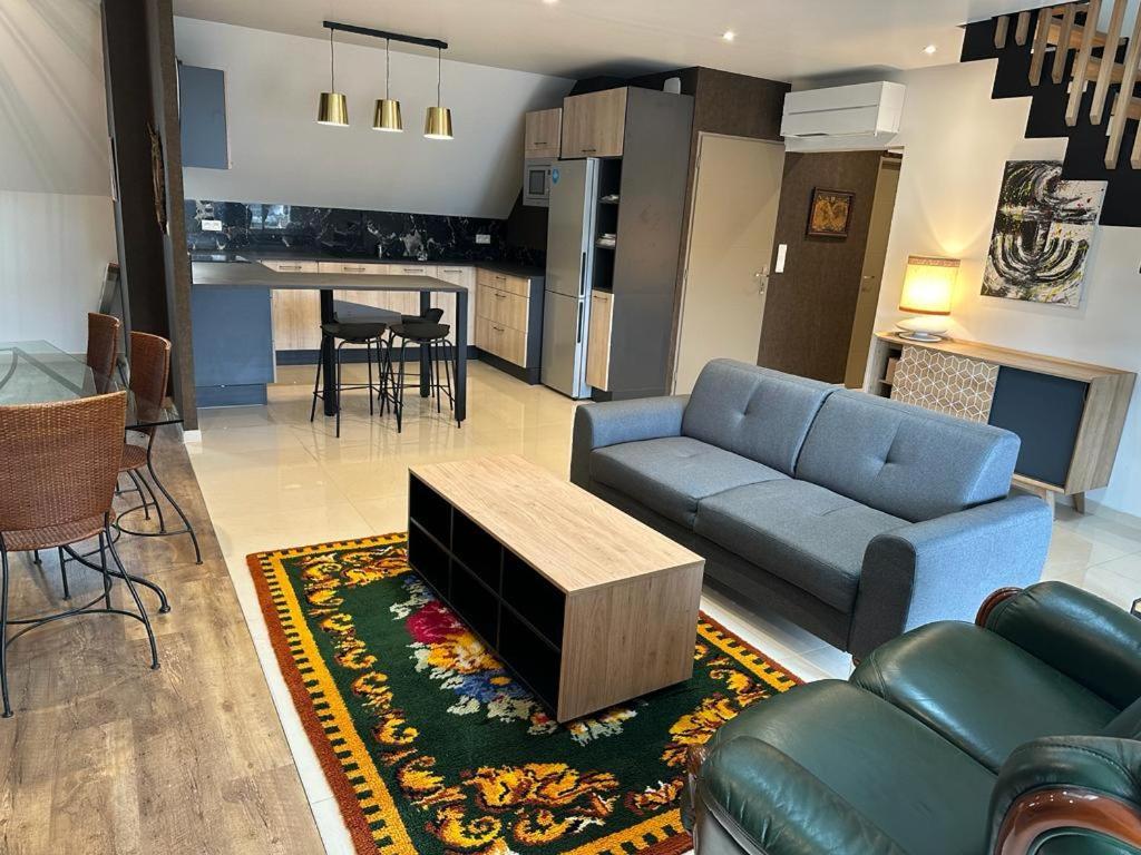 Spacious Flat Close To The Railway Station Troyes Oda fotoğraf