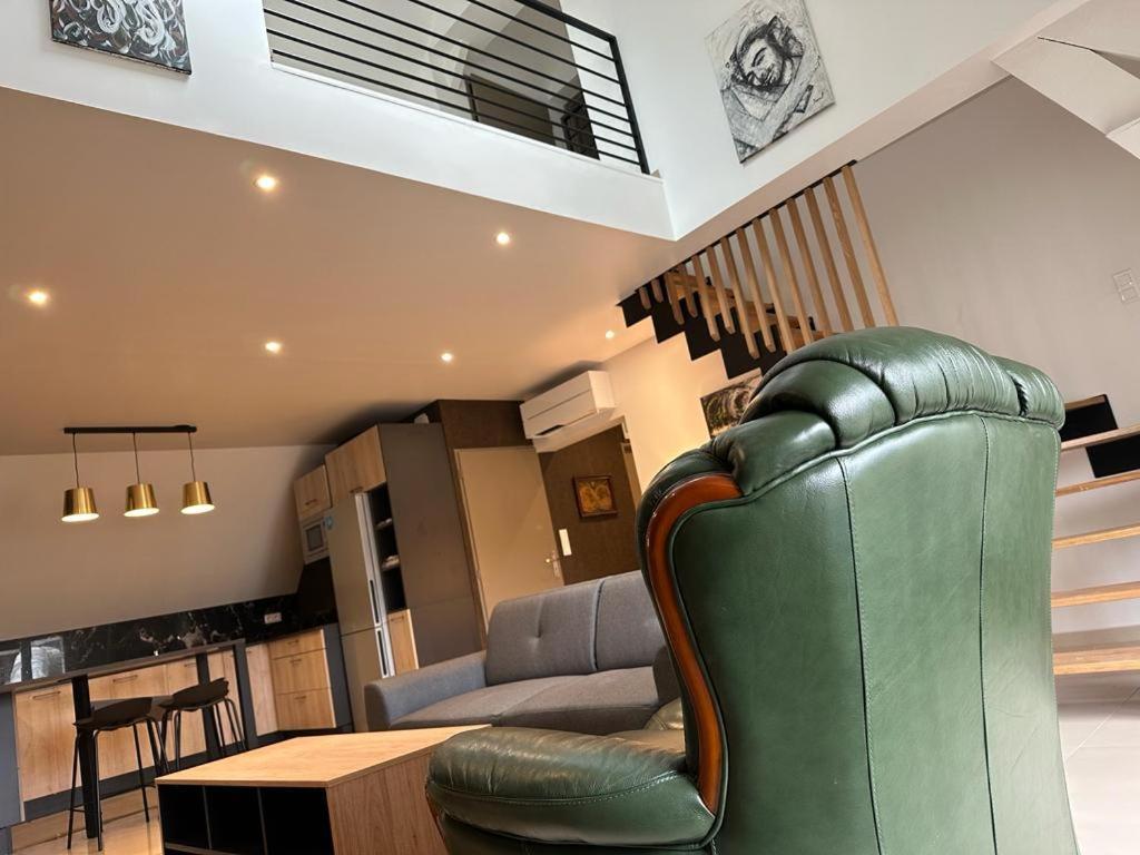 Spacious Flat Close To The Railway Station Troyes Oda fotoğraf